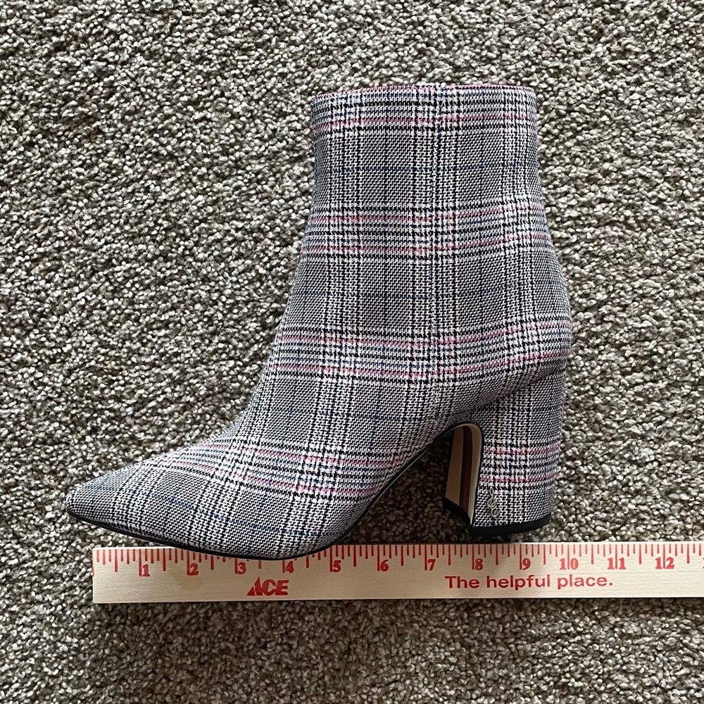 Sam Edelman Gray Plaid Hilty Booties w/ Pointed Toe - Size 8.5 - Picture 4 of 5